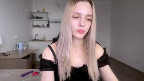 Sofia online show from March 5, 2025, 11:49 am