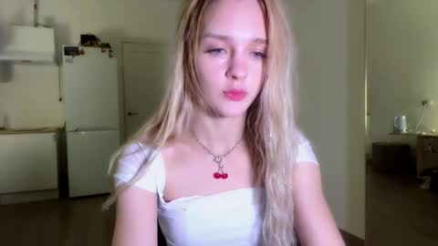 Sofia online show from December 22, 2025, 10:07 pm