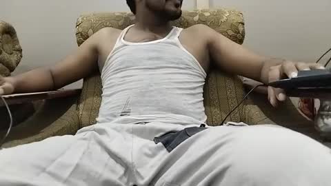 saim_hunter online show from July 14, 2026, 5:40 pm