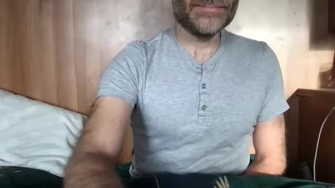 Snapshot of saint009 chatting on January 6, 2025, 12:13 pm saint009 online show from January 6, 2025, 12:13 pm