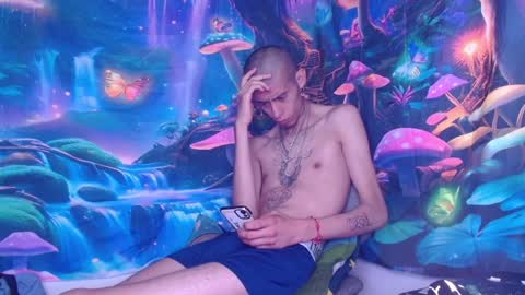 Snapshot of saint_boyy chatting on January 13, 2025, 10:03 am saint boy online show from January 13, 2025, 10:03 am