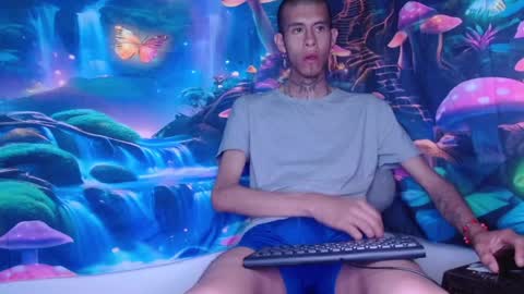 Snapshot of saint_boyy chatting on January 20, 2025, 5:37 am saint boy online show from January 20, 2025, 5:37 am