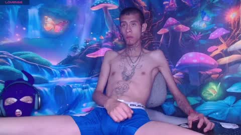 Snapshot of saint_boyy chatting on February 4, 2025, 6:04 am saint boy online show from February 4, 2025, 6:04 am