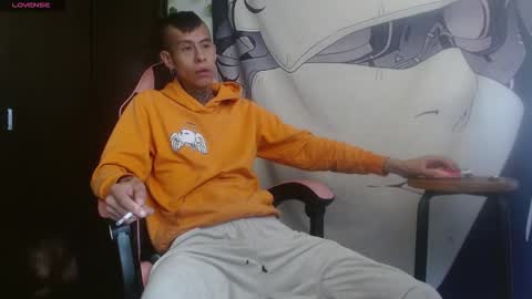 Snapshot of saint_boyy chatting on September 28, 2025, 11:48 am saint boy online show from September 28, 2025, 11:48 am