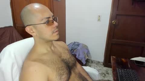 saintedy01 online show from November 30, 2025, 3:16 pm