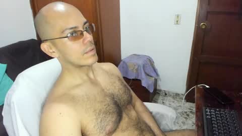 Snapshot of saintedy01 chatting on May 6, 2026, 12:21 pm saintedy01 online show from May 6, 2026, 12:21 pm