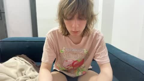 Snapshot of saintfawn chatting on April 30, 2026, 1:23 am saintfawn online show from April 30, 2026, 1:23 am