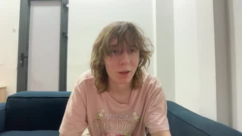 Snapshot of saintfawn chatting on April 30, 2026, 11:42 pm saintfawn online show from April 30, 2026, 11:42 pm