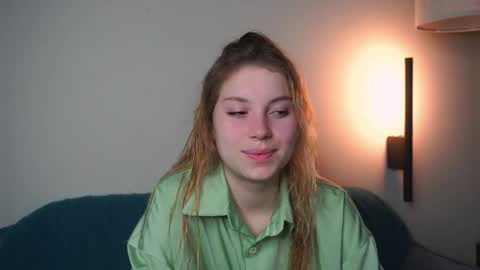 Ariel online show from June 2, 2026, 9:17 pm