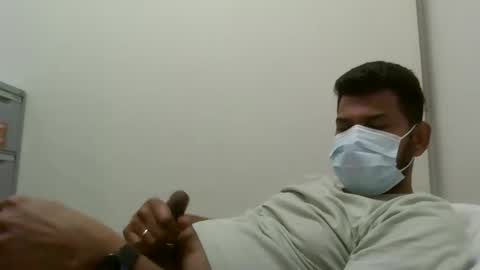 sakthi1514 online show from October 23, 2025, 10:03 am