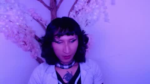 Hikari online show from October 21, 2025, 7:03 pm