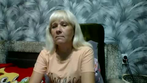 Snapshot of sakura_blonde chatting on October 10, 2025, 7:35 pm sakura_blonde online show from October 10, 2025, 7:35 pm