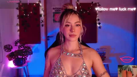 Snapshot of sakuraa_beauty chatting on January 18, 2026, 4:49 am Sakura online show from January 18, 2026, 4:49 am