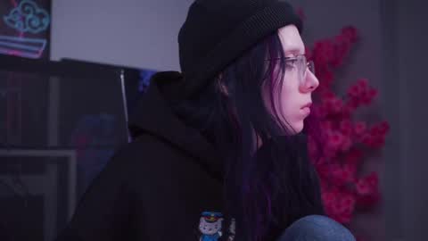 Snapshot of sakurabliss chatting on February 15, 2026, 8:13 am sakurabliss online show from February 15, 2026, 8:13 am