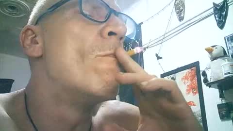 salem7419 online show from March 13, 2026, 8:54 am