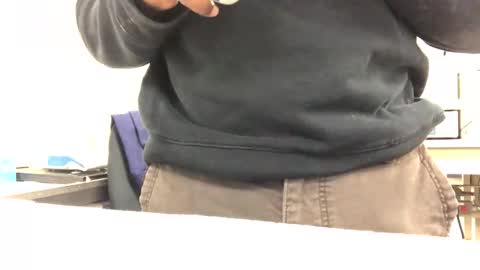 Snapshot of salgozzi chatting on October 15, 2025, 12:27 pm Cum Hanks online show from October 15, 2025, 12:27 pm