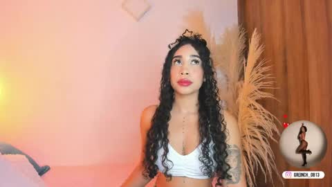 Snapshot of sally_rosses chatting on May 19, 2026, 12:33 pm sally rosses online show from May 19, 2026, 12:33 pm
