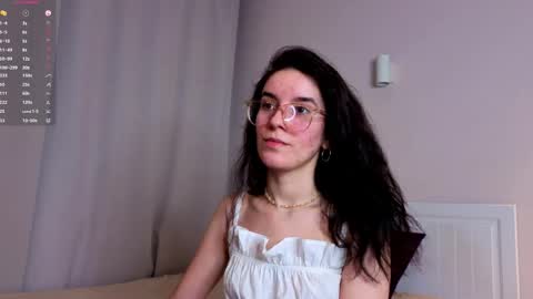 Salma online show from April 18, 2026, 5:06 pm