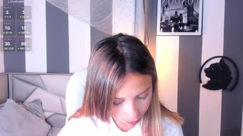 salome__evans online show from February 3, 2025, 12:25 pm