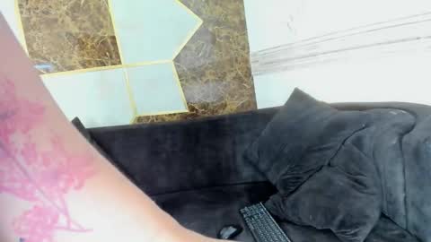 Snapshot of salome_langly chatting on March 2, 2026, 9:21 pm SALOME online show from March 2, 2026, 9:21 pm