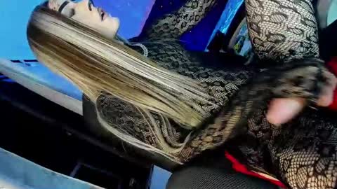 salome_saenz666 online show from March 13, 2026, 7:48 am