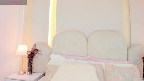   online show from September 27, 2025, 10:26 pm