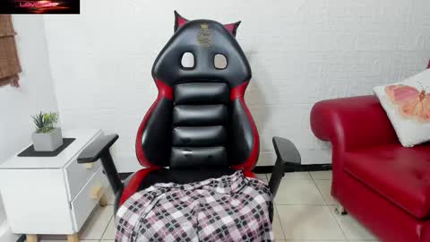 Salomee diazz online show from February 18, 2025, 12:15 am