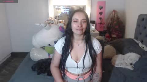 yenny online show from September 11, 2025, 10:32 pm