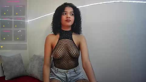 Salome online show from October 6, 2025, 8:17 pm