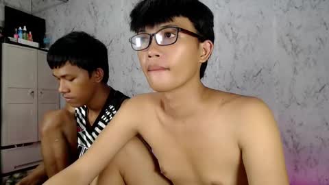 Jobert  Kim online show from September 22, 2025, 5:04 pm