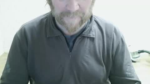 Saltimbanquier  Salt  ou  Banquier  online show from February 24, 2026, 12:52 am