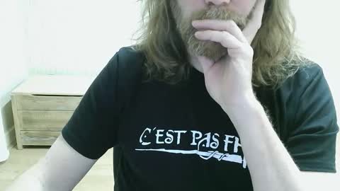 Saltimbanquier  Salt  ou  Banquier  online show from April 17, 2026, 10:02 pm