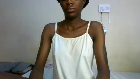 Sugarbabe online show from June 14, 2026, 2:24 am