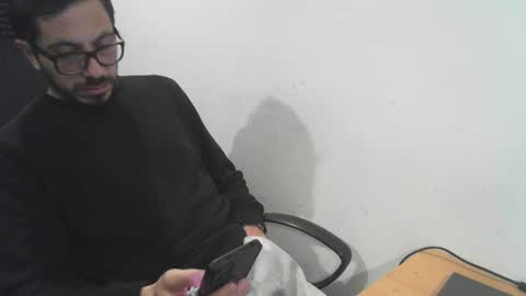 Snapshot of salvatore6920 chatting on December 28, 2024, 2:53 pm Sal vatore online show from December 28, 2024, 2:53 pm