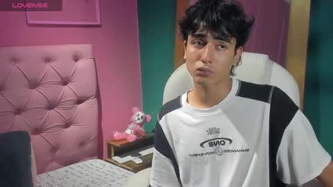 salvatore  online show from December 4, 2024, 10:51 pm