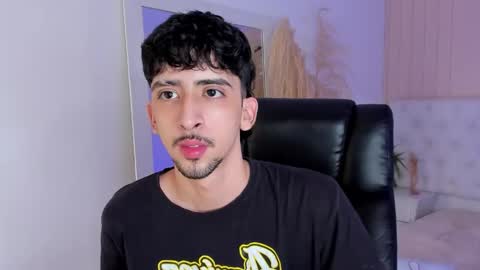 salvatore  online show from September 26, 2025, 8:24 pm