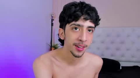 salvatore  online show from October 16, 2025, 8:43 pm