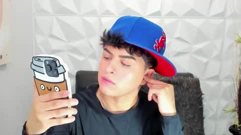 Sam online show from December 4, 2025, 2:59 pm