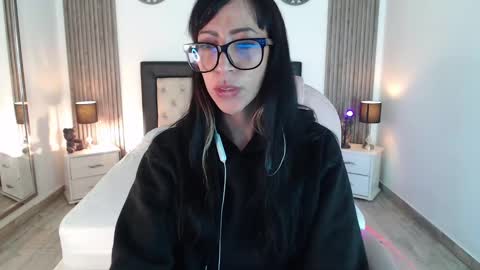 SAM MANSON online show from February 10, 2025, 12:08 pm