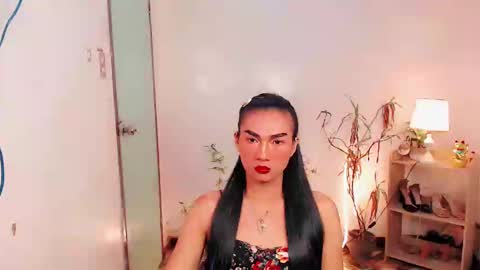 Snapshot of sam_mitinair chatting on December 9, 2024, 7:50 pm sam online show from December 9, 2024, 7:50 pm