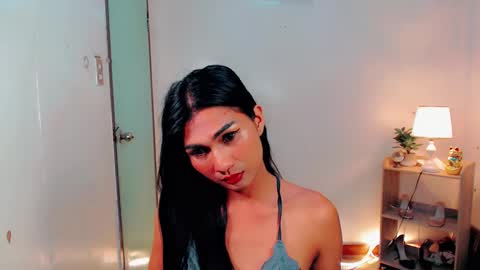 Snapshot of sam_mitinair chatting on January 7, 2025, 9:14 pm sam online show from January 7, 2025, 9:14 pm