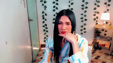 Snapshot of sam_mitinair chatting on February 13, 2025, 12:32 pm sam online show from February 13, 2025, 12:32 pm