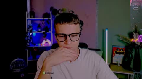 Sam online show from September 22, 2025, 6:59 am