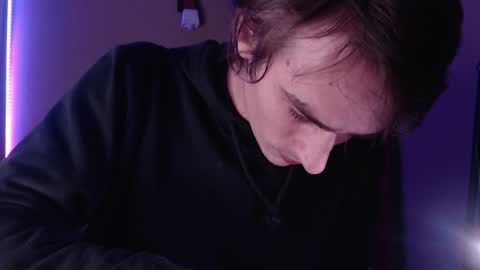 sam_skywalker online show from November 5, 2025, 1:38 am