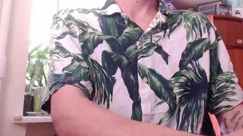 sam_skywalker online show from May 19, 2026, 10:54 am