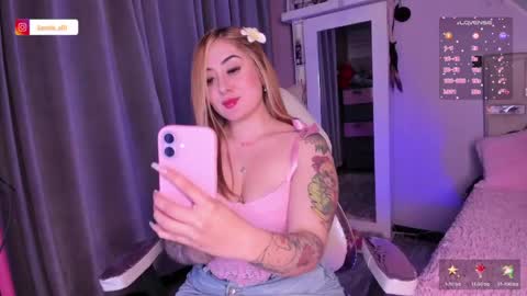 Sam online show from June 1, 2026, 3:19 am
