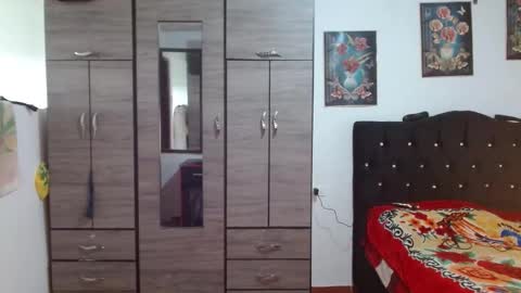 Snapshot of samaelg1 chatting on October 24, 2025, 7:10 pm samael online show from October 24, 2025, 7:10 pm