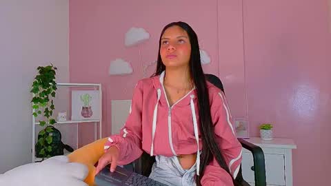   online show from September 20, 2025, 11:33 am