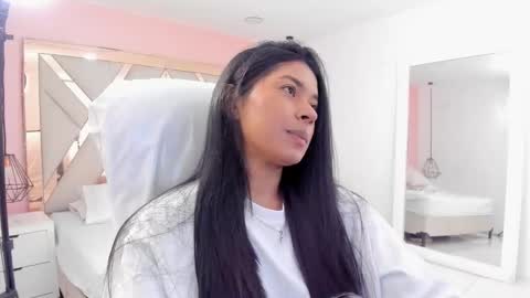 sam  online show from November 23, 2025, 2:11 am