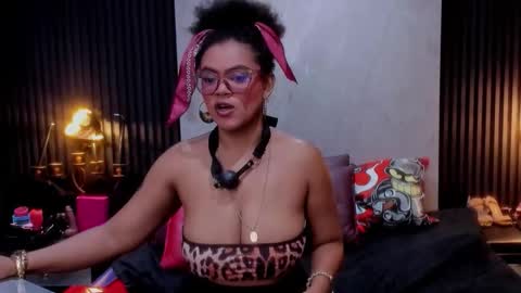 Samanta online show from April 10, 2026, 8:02 pm